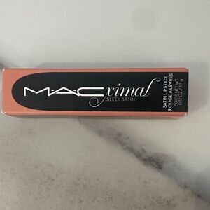 MAC Cosmetics Sleek Satin Lipstick in Fleshpot